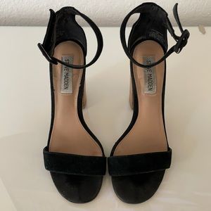 Steve Madden Frieda Suede Heel